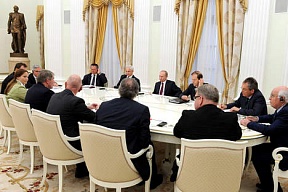 Wladimir Putin trifft deutsche Top-Manager Wladimir Putin trifft deutsche Top-Manager