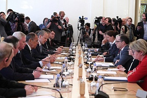 Einführungsworte des amtierenden Außenministers Russlands, Sergej Lawrow, bei Verhandlungen mit dem Bundesaußenminister Deutschlands, Heiko Maas, am 10. Mai 2018 in Moskau Einführungsworte des amtierenden Außenministers Russlands, Sergej Lawrow, bei Verhandlungen mit dem Bundesaußenminister Deutschlands, Heiko Maas, am 10. Mai 2018 in Moskau