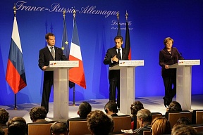 Joint news conference following Russian-French-German talks Joint news conference following Russian-French-German talks