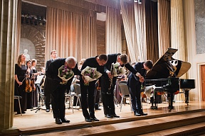 In der Botschaft der Russischen Föderation fand das Konzert des Symphonieorchesters des Staatlichen Mussorgski-Konservatoriums Ural statt In der Botschaft der Russischen Föderation fand das Konzert des Symphonieorchesters des Staatlichen Mussorgski-Konservatoriums Ural statt