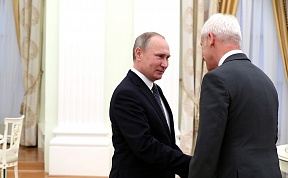 Treffen von Wladimir Putin mit dem Vorstandsvorsitzenden der Volkswagen AG Matthias Müller Treffen von Wladimir Putin mit dem Vorstandsvorsitzenden der Volkswagen AG Matthias Müller