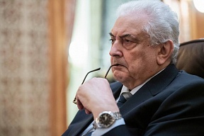 Stellungnahme des russischen Botschafters Sergej J. Netschajew Stellungnahme des russischen Botschafters Sergej J. Netschajew