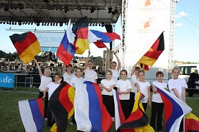 DER NATIONALFEIERTAG RUSSLANDS IN DER BOTSCHAFT DER RUSSISCHEN FÖDERATION IN BERLIN DER NATIONALFEIERTAG RUSSLANDS IN DER BOTSCHAFT DER RUSSISCHEN FÖDERATION IN BERLIN