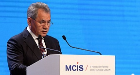 Verteidigungsminister: Russland will mit Nato reden, aber „nicht durchs Fadenkreuz“ Verteidigungsminister: Russland will mit Nato reden, aber „nicht durchs Fadenkreuz“